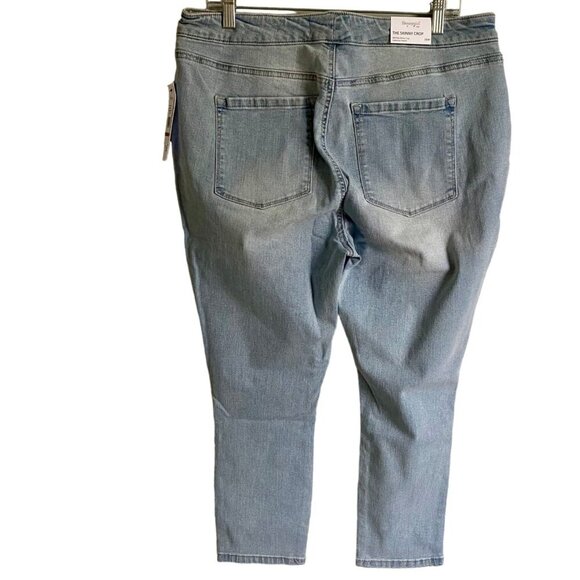 Skinnygirl Mid Rise Skinny Crop Light Wash Jeans Women's Size 16W NEW NWT - Picture 4 of 11